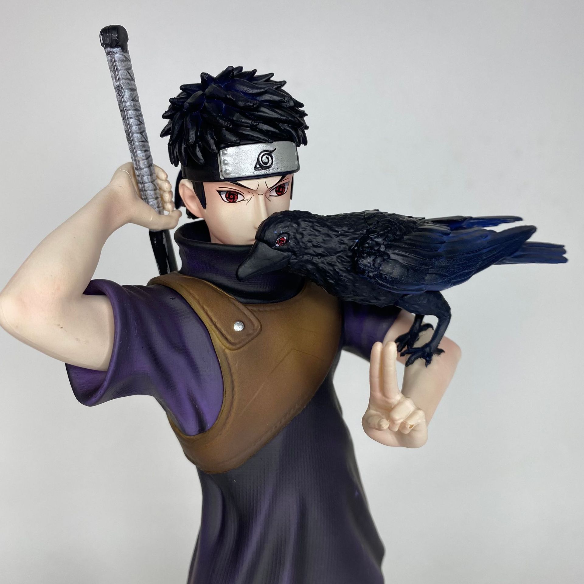 Uchiha Shisui Action Figure Cr - Desk Setup With Tv avis et prix