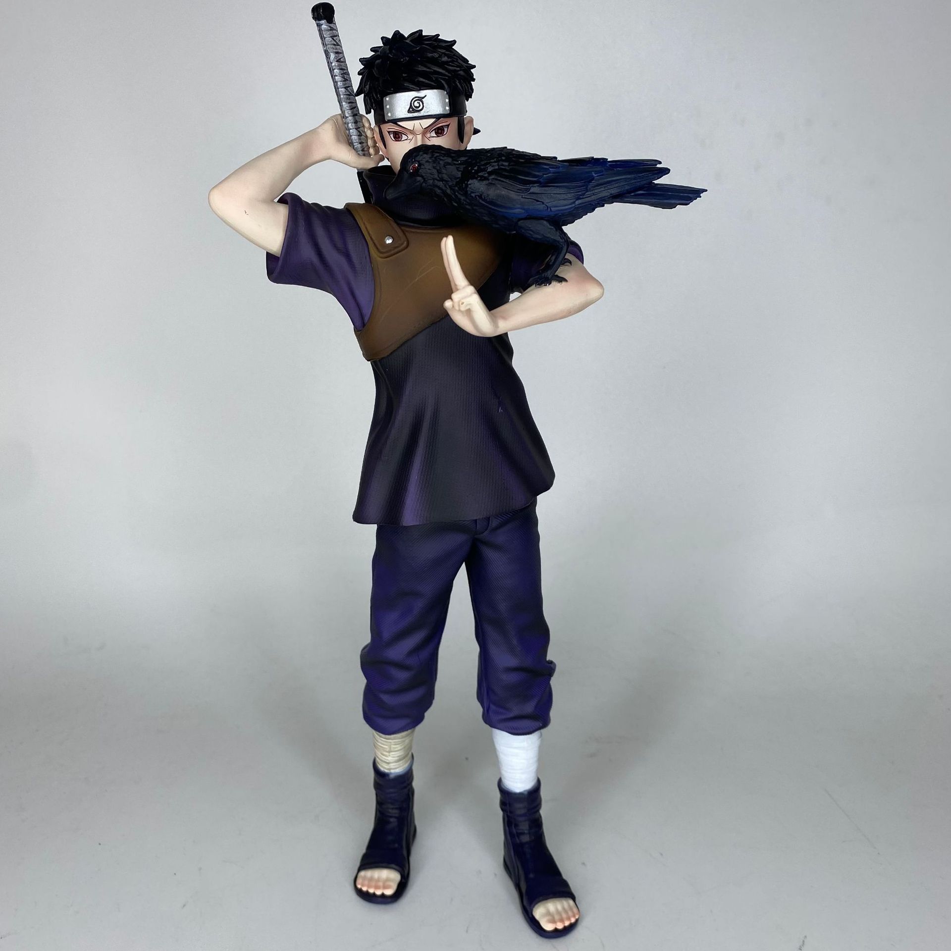 Uchiha Shisui Action Figure Cr - Desk Setup With Tv avis et prix